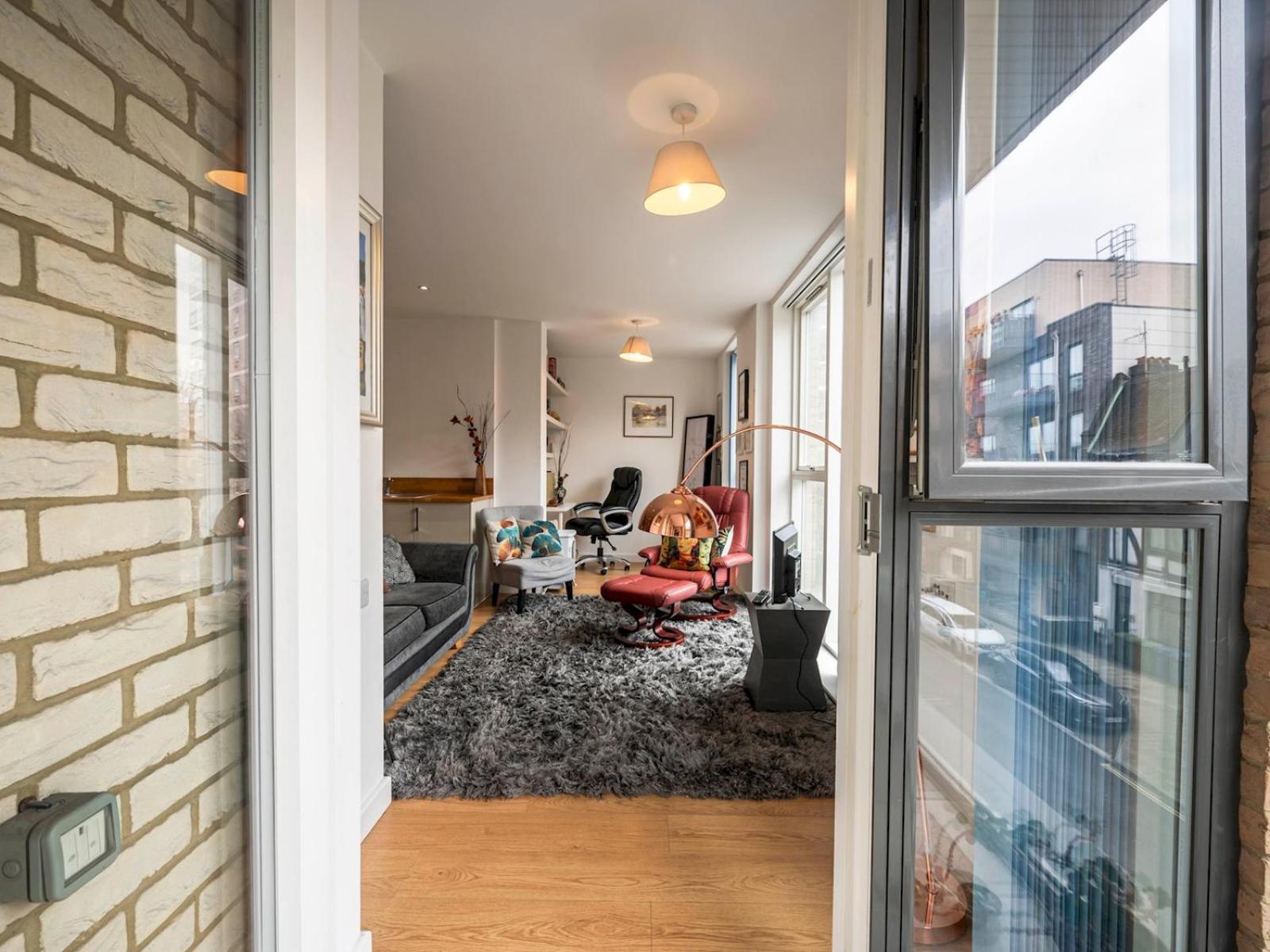 London Apartment Near Tower Bridge And Tube Pass The Keys Buitenkant foto