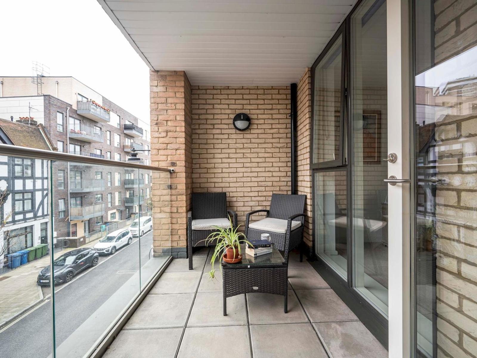 London Apartment Near Tower Bridge And Tube Pass The Keys Buitenkant foto